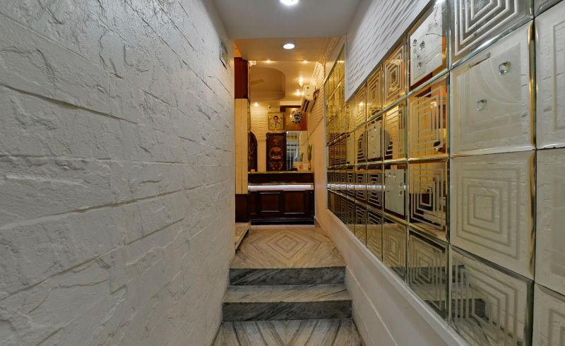 Hotel Heera Kolkata Bagian luar foto
